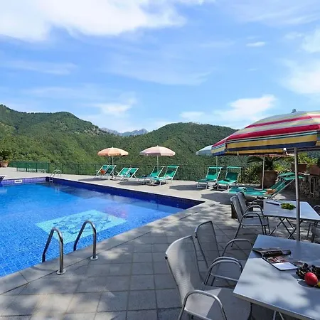 Aurora's, Con Piscina, Vista Mare E Garage 别墅 拉维罗