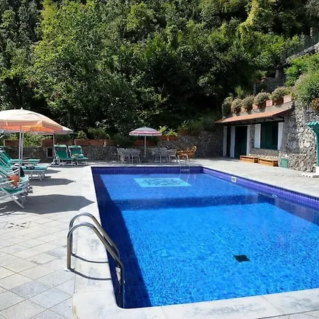 Aurora's, Con Piscina, Vista Mare E Garage *